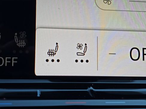 New 2026 Volkswagen Atlas SE image 28