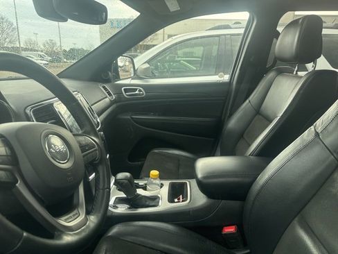 Used 2019 Jeep Grand Cherokee Altitude image 7