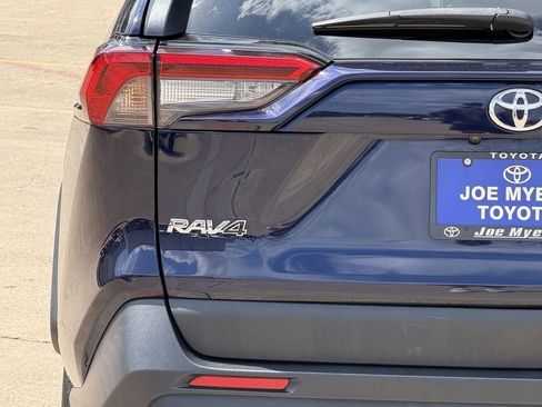 Used 2024 Toyota RAV4 XLE FWD image 10