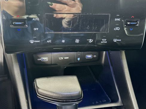 Certified 2022 Hyundai Tucson SEL w/ Convenience + Premium Package image 15
