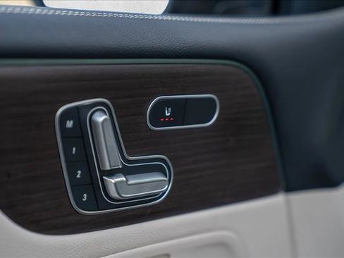 Certified 2026 Mercedes-Benz GLB 250 4MATIC image 23