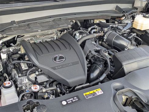 Used 2024 Lexus TX 500h AWD w/ Technology Package image 32