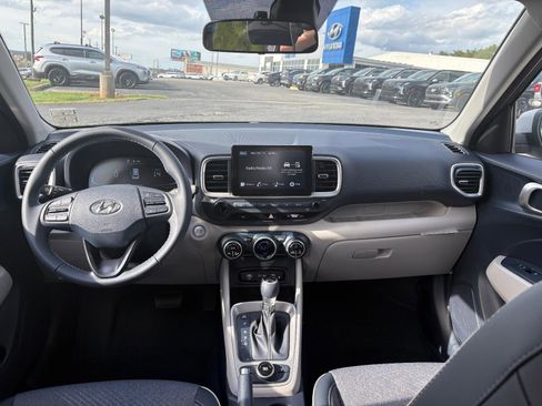 New 2026 Hyundai Venue SEL image 20