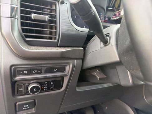 Used 2024 Ford F150 XLT w/ Equipment Group 302A MID AWD/4WD image 19