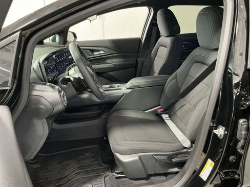 New 2026 Chevrolet Equinox EV LT w/ LPO, All-Weather Mat Package image 21