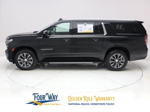 Used 2021 Chevrolet Suburban LT AWD/4WD image 7