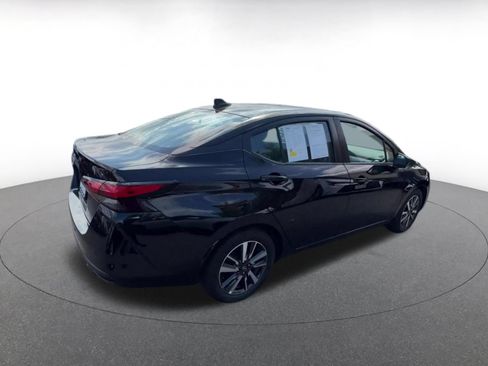 Used 2025 Nissan Versa SV FWD image 15