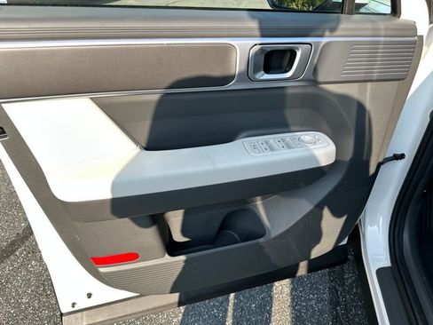 New 2026 Hyundai Santa Fe SE AWD/4WD image 10