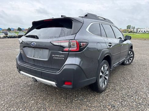 Used 2023 Subaru Outback Touring XT AWD/4WD image 12