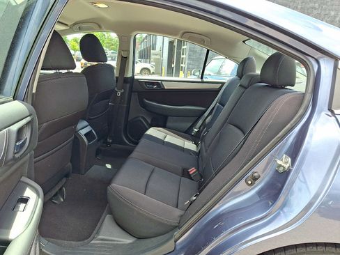 Used 2016 Subaru Legacy 2.5i Premium AWD/4WD image 10