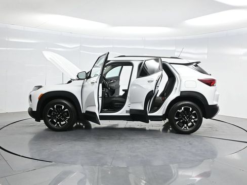 Used 2023 Chevrolet TrailBlazer LT FWD image 41