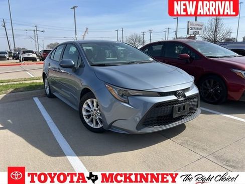 Used 2022 Toyota Corolla LE w/ LE Convenience Package image 1