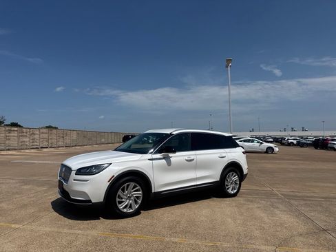 Used 2020 Lincoln Corsair FWD image 10