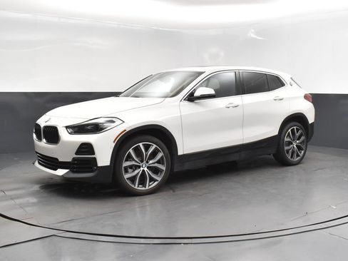 Used 2022 BMW X2 sDrive28i w/ Convenience Package FWD image 2