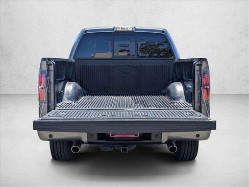 Used 2014 Ford F150 FX4 w/ Equipment Group 402A Luxury AWD/4WD image 6