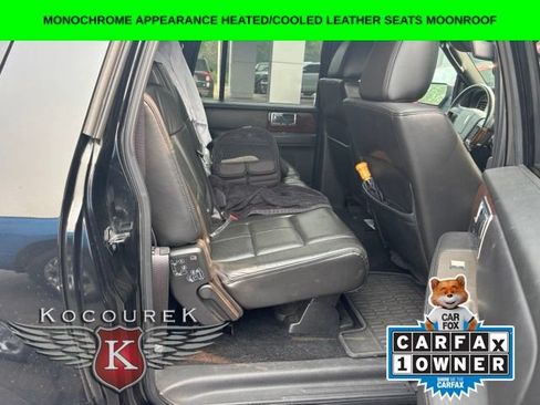 Used 2012 Lincoln Navigator L 4WD image 12