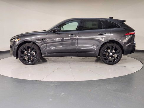 New 2026 Jaguar F-PACE R-Dynamic S AWD/4WD image 9