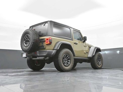 Used 2025 Jeep Wrangler Sport image 51