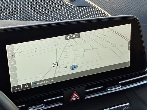 Certified 2023 Hyundai Elantra Limited image 17