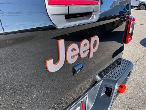 Used 2021 Jeep Gladiator Mojave image 29
