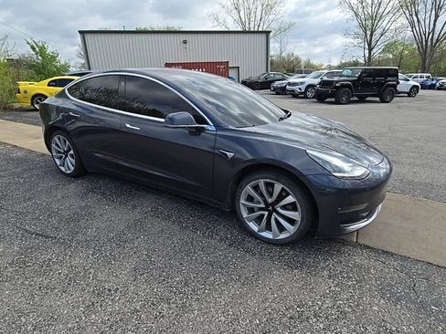 Used 2018 Tesla Model 3 Long Range image 10