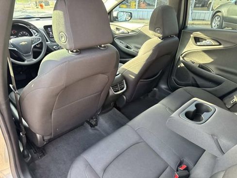 Used 2024 Chevrolet Malibu LT FWD image 34