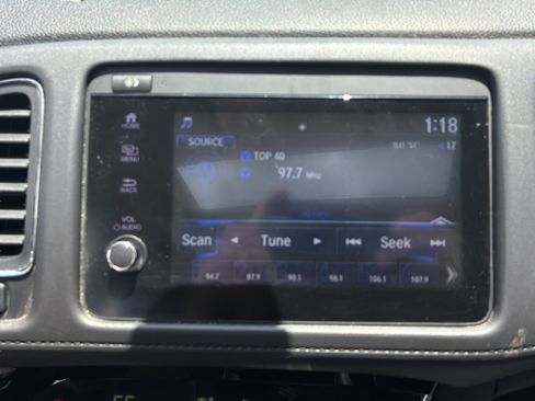 Used 2022 Honda HR-V EX-L image 21