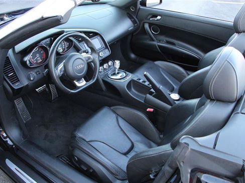 Used 2011 Audi R8 V10 AWD/4WD image 10