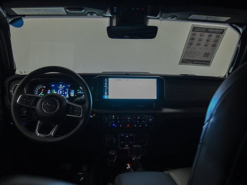 Used 2024 Jeep Wrangler High Altitude image 29