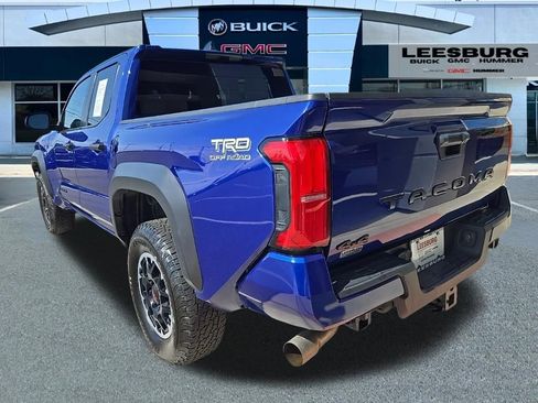 Used 2024 Toyota Tacoma TRD Off-Road image 5