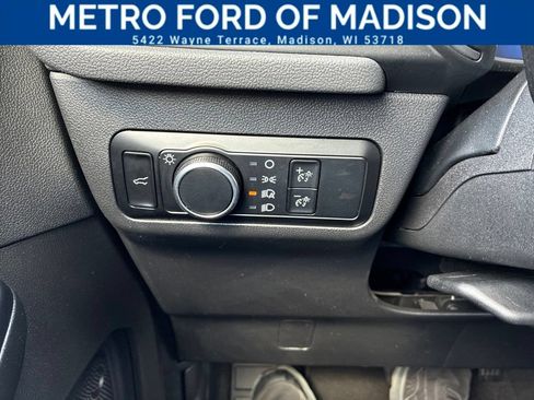 Used 2024 Ford Escape Active AWD/4WD image 29