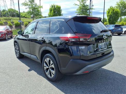Used 2021 Nissan Rogue SV AWD/4WD image 34