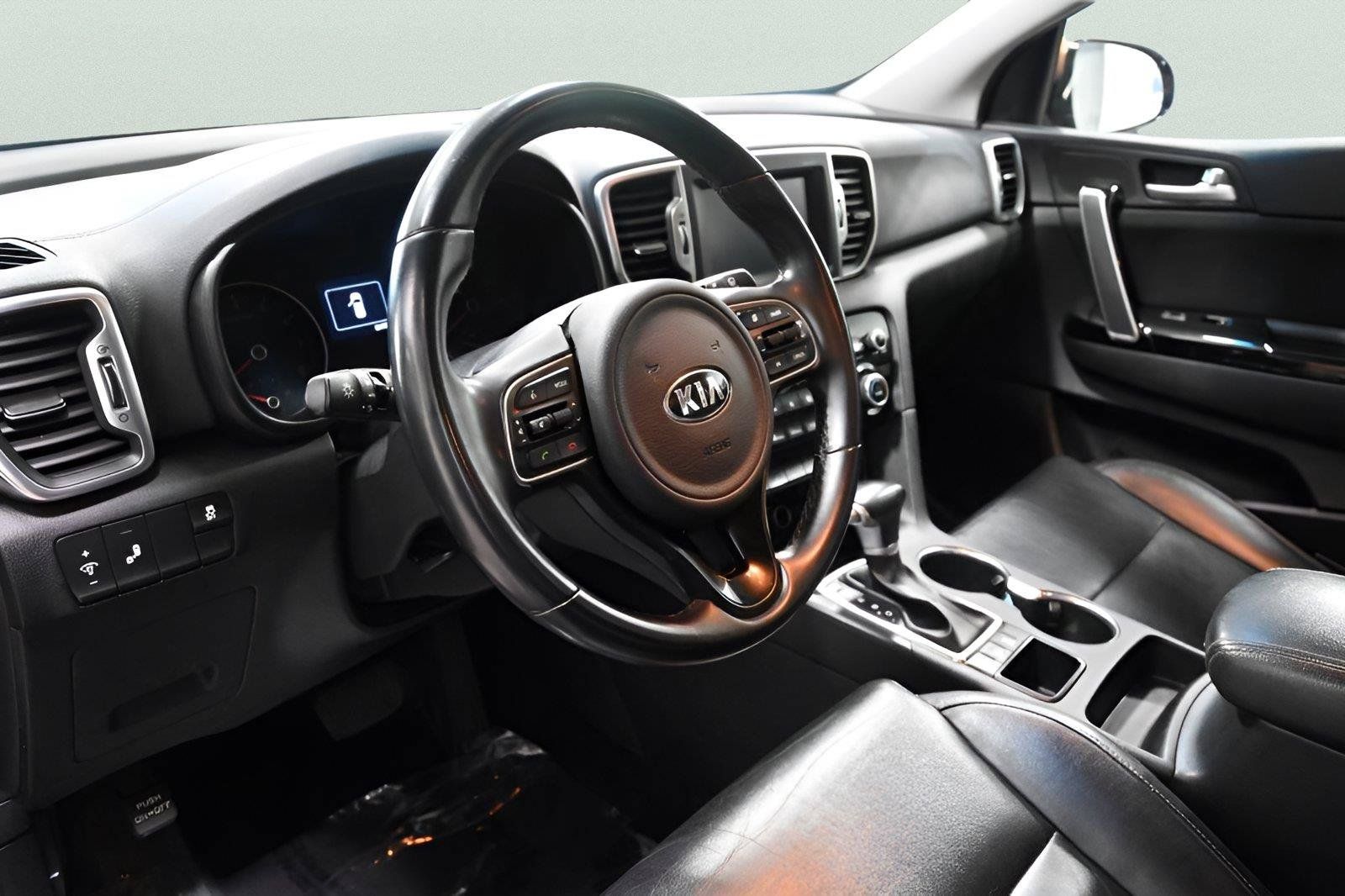 Used 2018 Kia Sportage EX AWD/4WD image 10