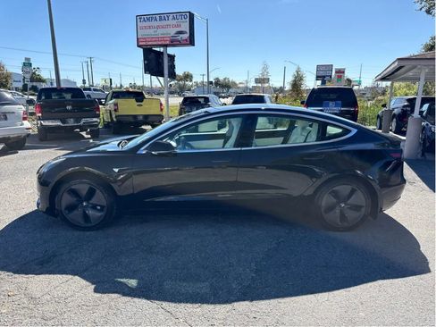 Used 2019 Tesla Model 3 Standard Range RWD image 8