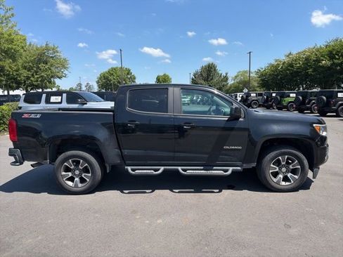 Used 2020 Chevrolet Colorado Z71 AWD/4WD image 2