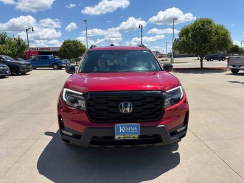Used 2023 Honda Passport Elite image 2