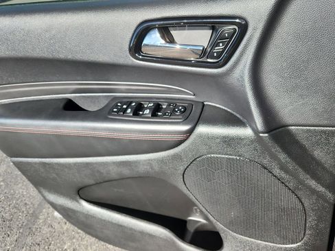 Used 2023 Dodge Durango GT AWD/4WD image 9