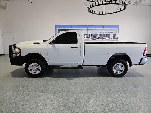 Used 2022 RAM 2500 Tradesman AWD/4WD image 5