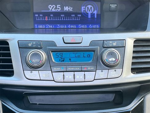 Used 2011 Honda Odyssey EX-L image 15