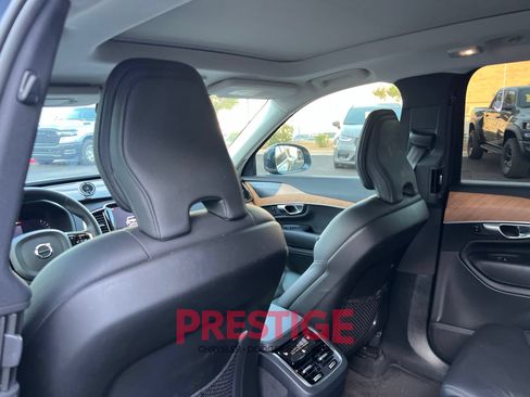 Used 2024 Volvo XC90 B6 Plus AWD/4WD image 29
