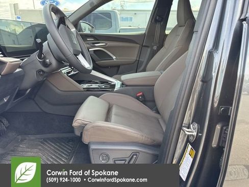 Used 2025 Audi Q5 Prestige AWD/4WD image 14