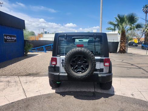 Used 2015 Jeep Wrangler Unlimited Sport AWD/4WD image 12