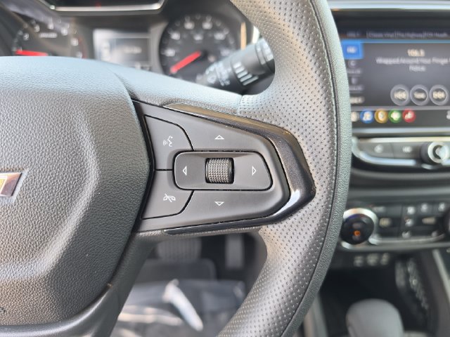 Used 2023 Chevrolet TrailBlazer LT w/ Convenience Package FWD image 32