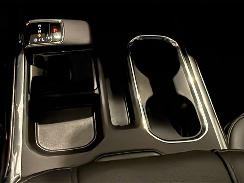 Used 2025 Chevrolet Silverado 1500 LTZ w/ LTZ Premium Package image 29