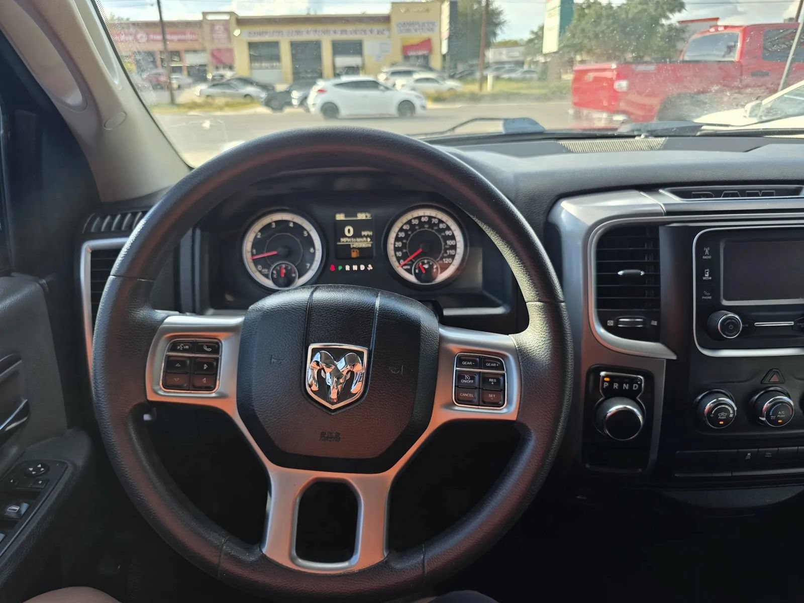 Used 2021 RAM 1500 Classic SLT RWD image 9
