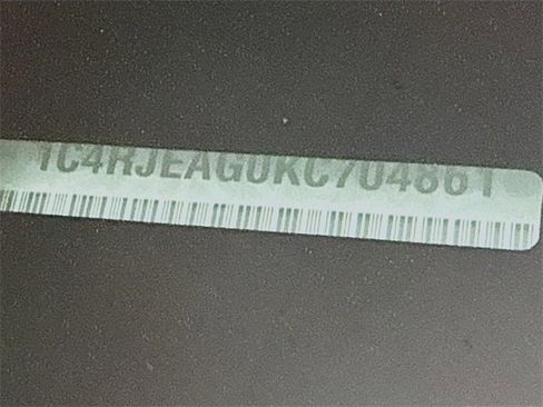 Used 2019 Jeep Grand Cherokee Altitude image 32