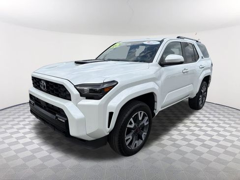 Certified 2025 Toyota 4Runner TRD Sport image 3