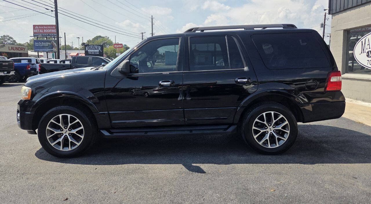 Used 2017 Ford Expedition XLT w/ Equipment Group 202A RWD image 3