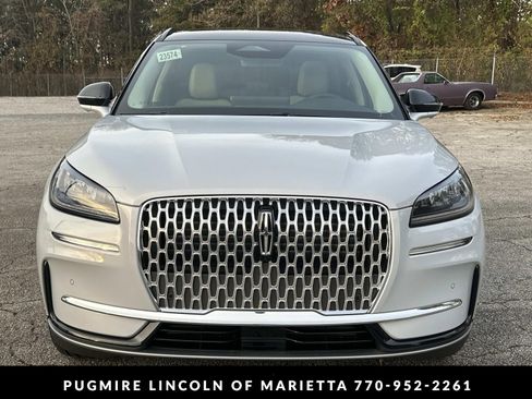 New 2026 Lincoln Corsair Premiere FWD image 2
