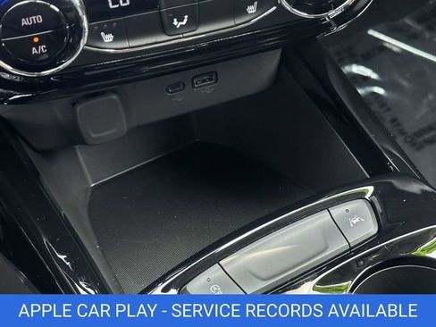 Certified 2025 Chevrolet Trax LT w/ Driver Confidence Package FWD image 8
